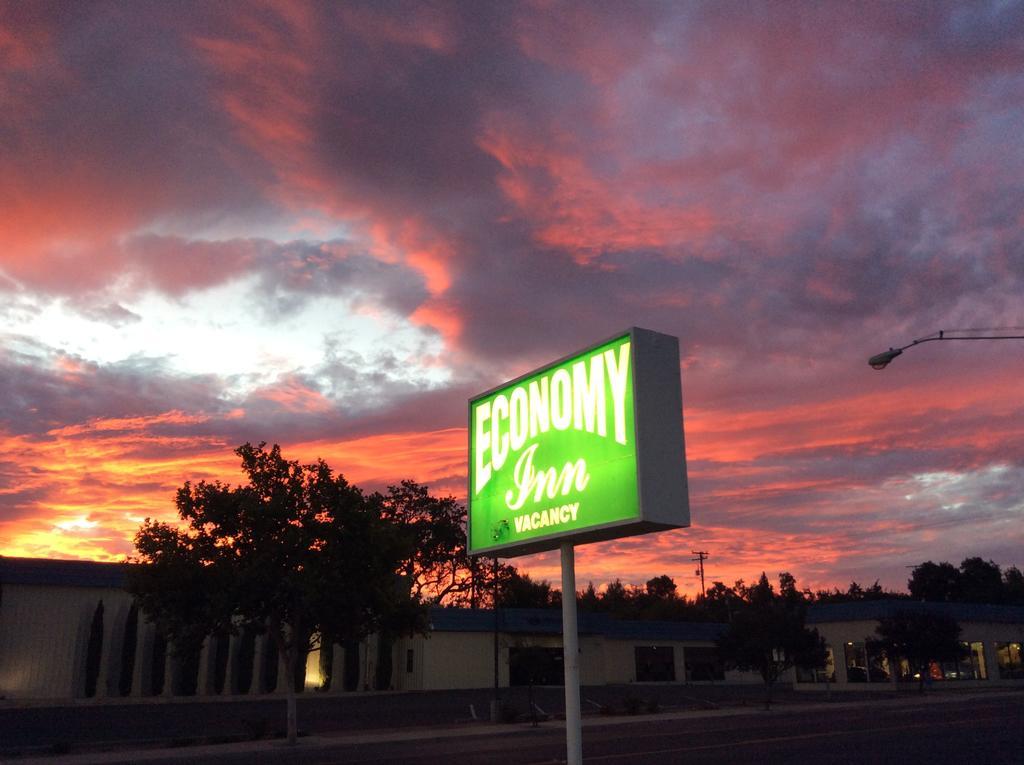 Economy Inn Paso Robles Exterior photo